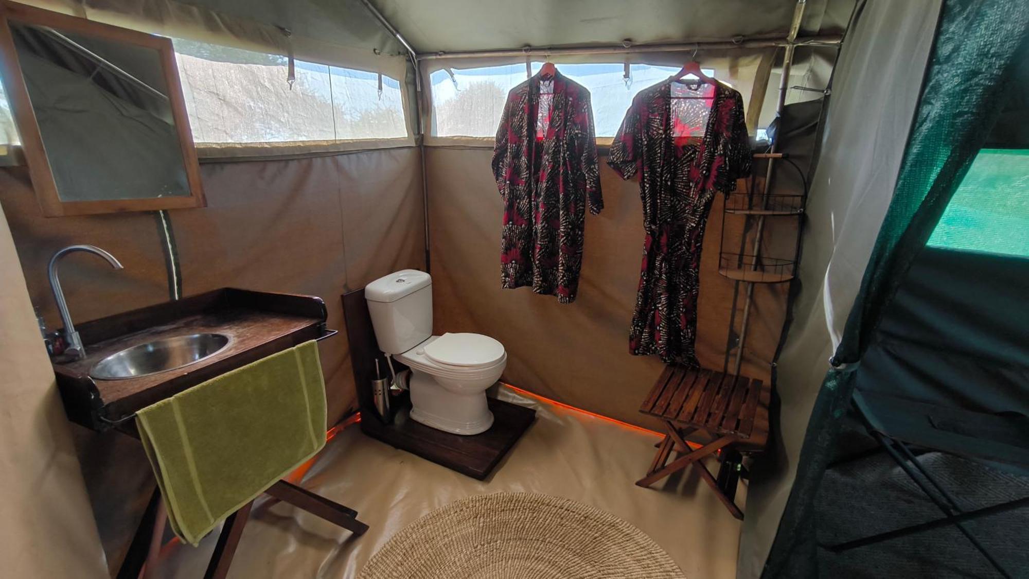 Kananga Special Tented Camp Banagi Eksteriør bilde